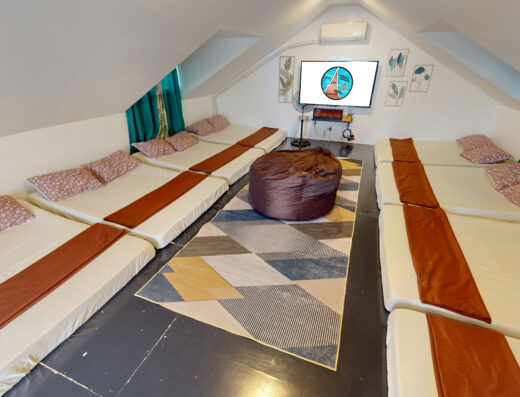 The Attic – Private Resort