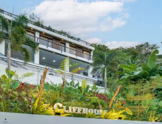 The Cliffhouse